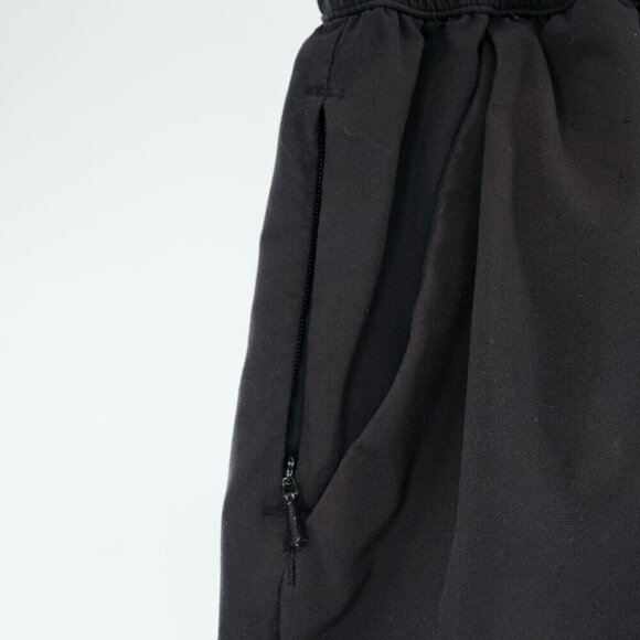 MEC Mountain Equipment Co-op Women's Shorts Black | XS - Picture 2 of 5